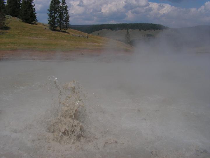 2491 Yellowstone Mudpots 